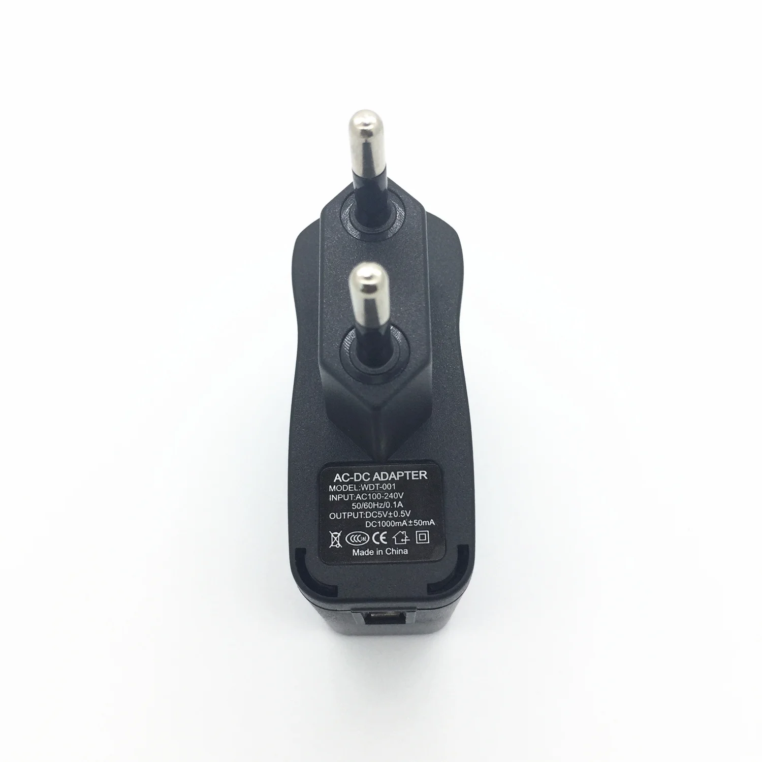 Зарядное устройство с USB портом 1 А 5 В|Переходники и адаптеры| |