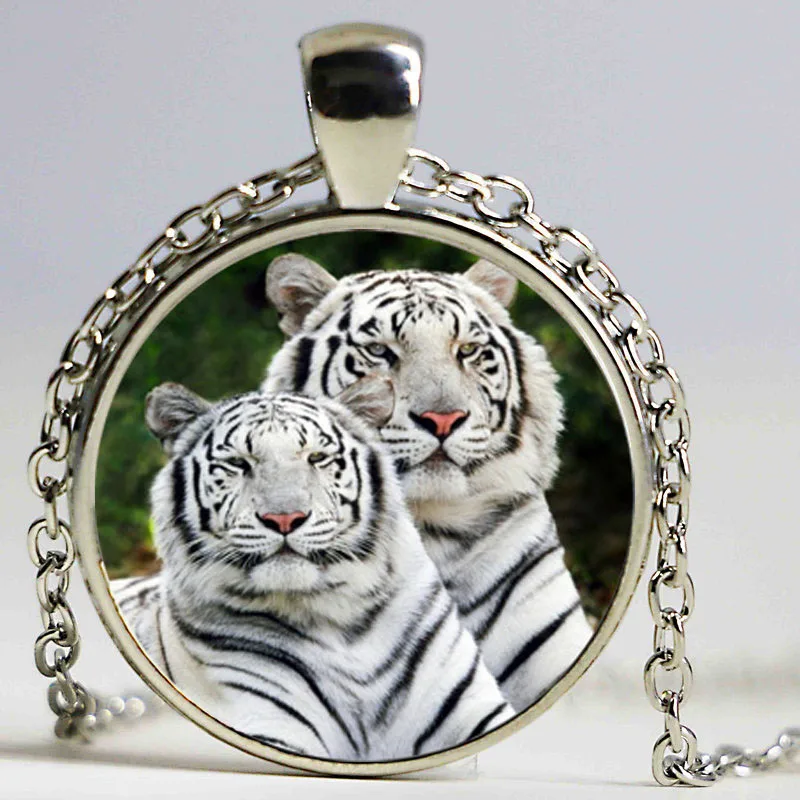 Bengal tiger pendant necklace rare wildlife jewelry white black big cat choker glass cabochon pendant silver chain neckless gift