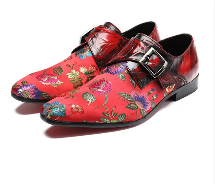 

Slip On Men Dress Shoes printing flowers Square Toe Men Shoes Party Wedding Men Oxfords black red Buckle Fashion Shoes for men
