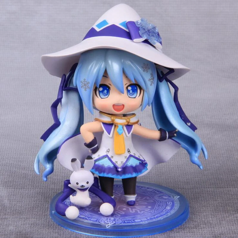 sakura hatsune miku figurine