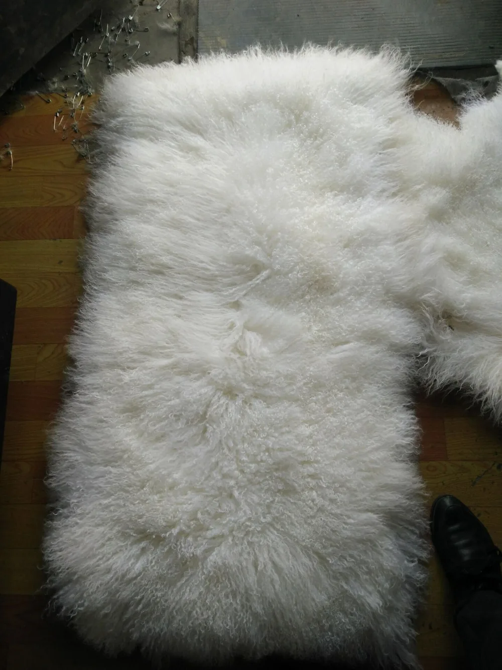 

Natural Tibetan Lamb Rug Goat Skin Blanket Mongolian Blanket Sheep Fur