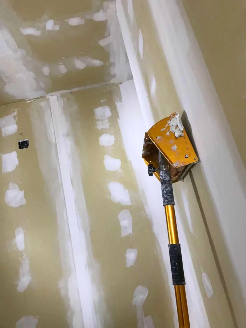 Advance7Inch MEGA Drywall Mud Finishing Sheetrock Flat Box Wallboard