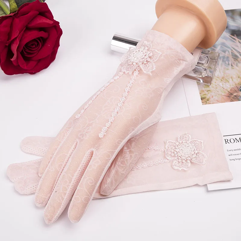 Сенсорный экран для женщин летние перчатки для водителя анти УФ скольжение полный палец Короткие наручные кружева марлевые весенние женские Вечерние перчатки - Цвет: Big Floral Lt Pink