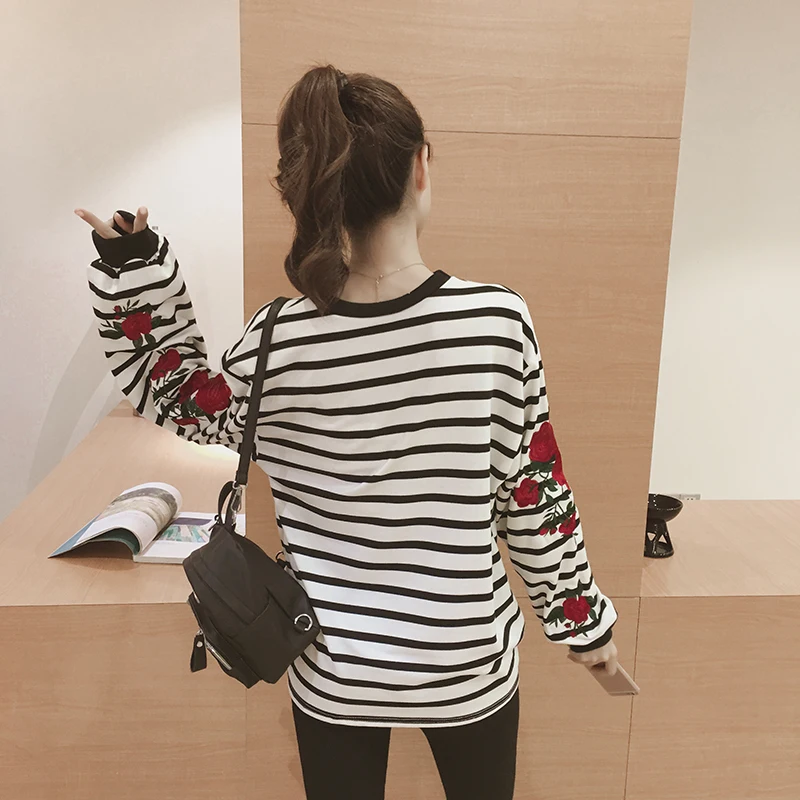 Roses Embroidery Lantern Sleeve Loose Striped Women Sweatshirt (3)
