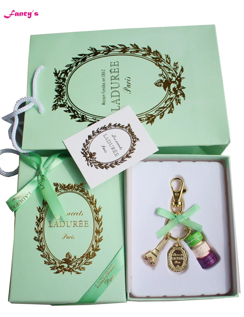 

KC15 New Green (green yellow purple cake)France Macaroon Effiel Tower Keychain Christmas Mother Gifts Box Ribbon Handbag