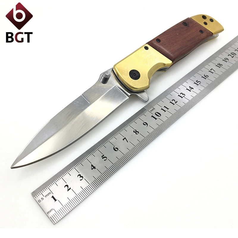 

WTT Pocket Combat Folding Knife 5CR13 Steel Handle Tactical EDC Survival Hunting Knives Utility Camping Portable Outdoor Tools