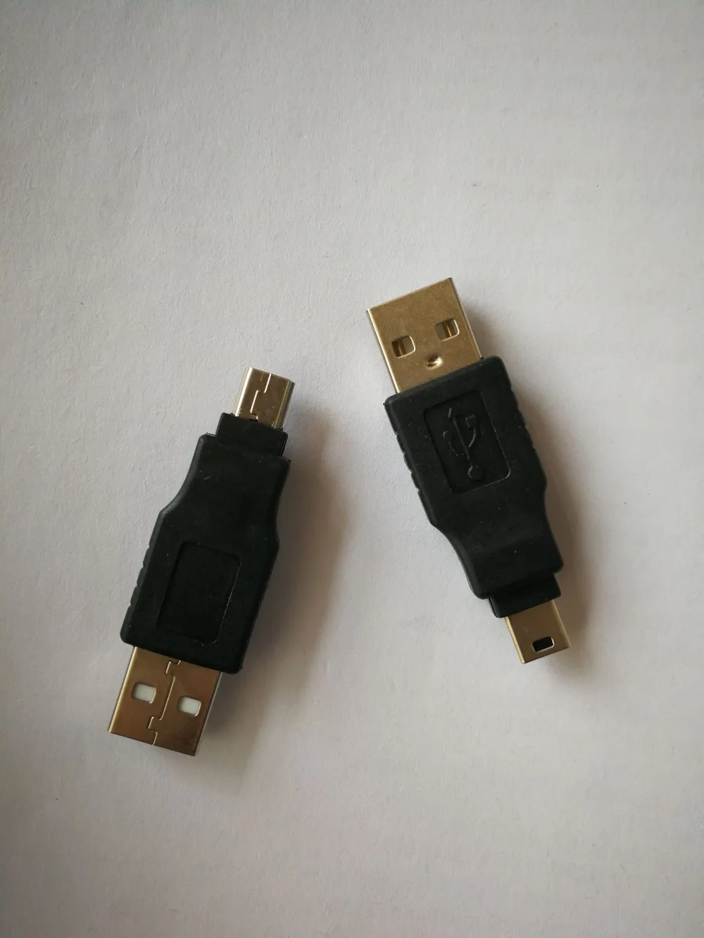 100 قطع شحن مجاني + تتبع عدد + usb وذكر أن ميني 5 دبوس ذكر محول محول