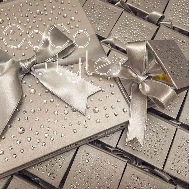  Cocostyles customized handmade silk acrylic hard cover wedding invitation card box with bling bling - 32864489901