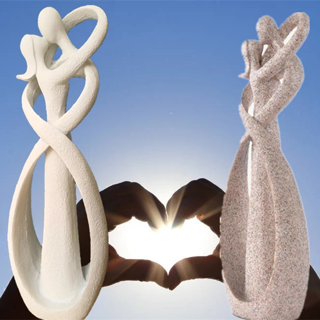 Lover Figurines (16)