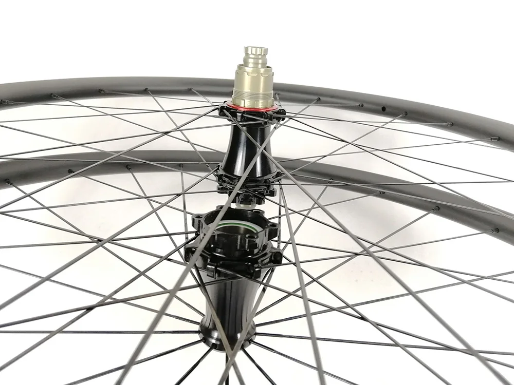 Top 1050g Extralite 650B Lefty 2.0 MTB XC carbon wheel 24 28 32 spokes Straight head mountain bike tubeless wheels 29er available 5 Top 1050g Extralite 650B Lefty 2.0 MTB XC carbon wheel 24 28 32 spokes Straight head mountain bike tubeless wheels 29er available 5