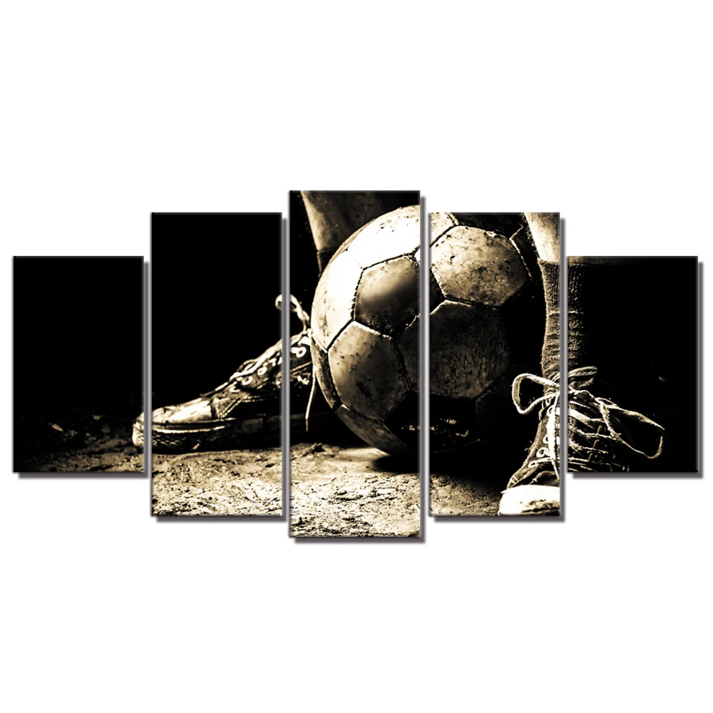 Soccer Wall Art Canvas Painting for Living Room Wall Decor Poster Art Print Picture Retro Wall Art Soccer Vintage Home Decor