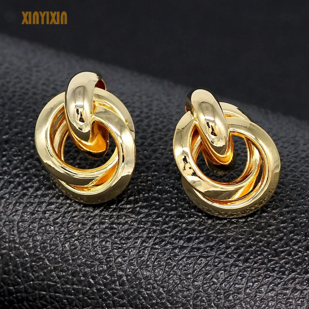 

Big Gold Round Twist Knot Stud Earring for Women Classical Geometric Elegant Earring 2019 Fashion Jewelry Summer Accessory Gift