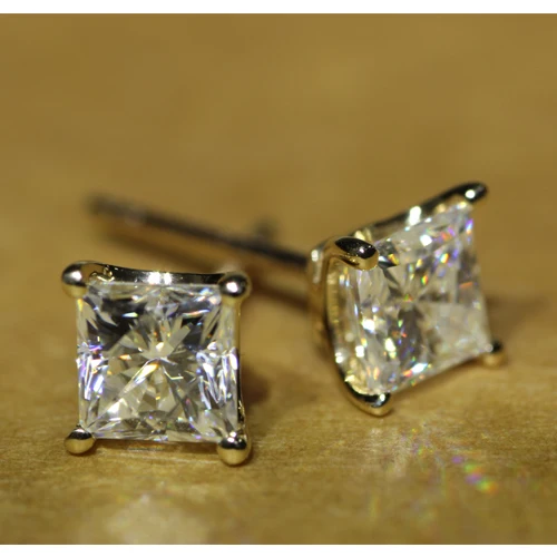 Queen Brilliance Fine Jewelry Solid 14kt 585 Yellow Gold Princess Queen Brilliance Fine Jewelry Solid 14kt 585 Yellow Gold Princess Cut 1 2 Carat Lab Grown Moissanite