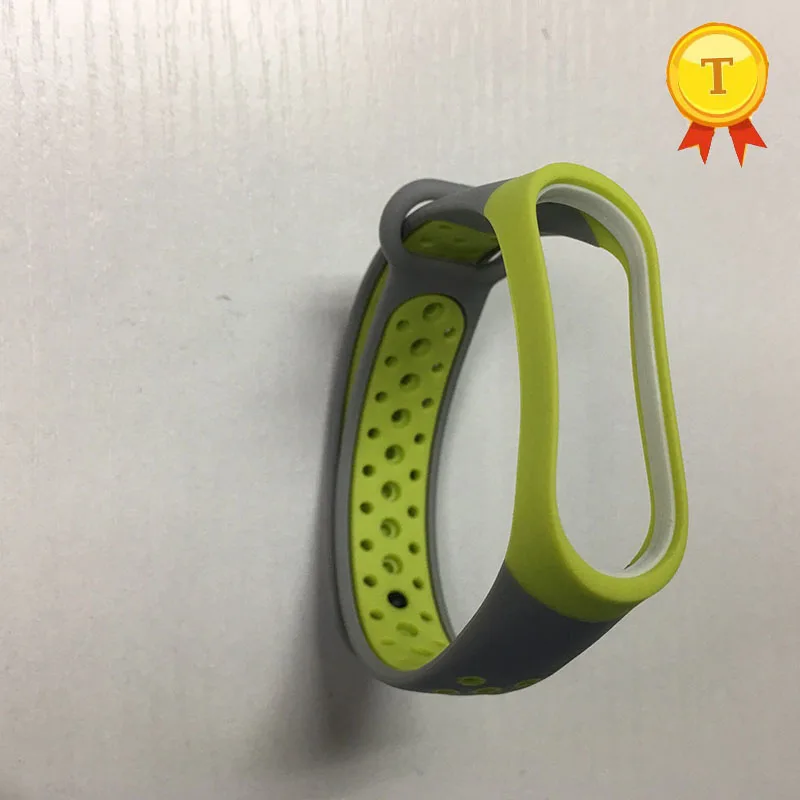 Ремешок силиконовый для Xiaomi Mi Band 3 сменный спортивный браслет miband M3