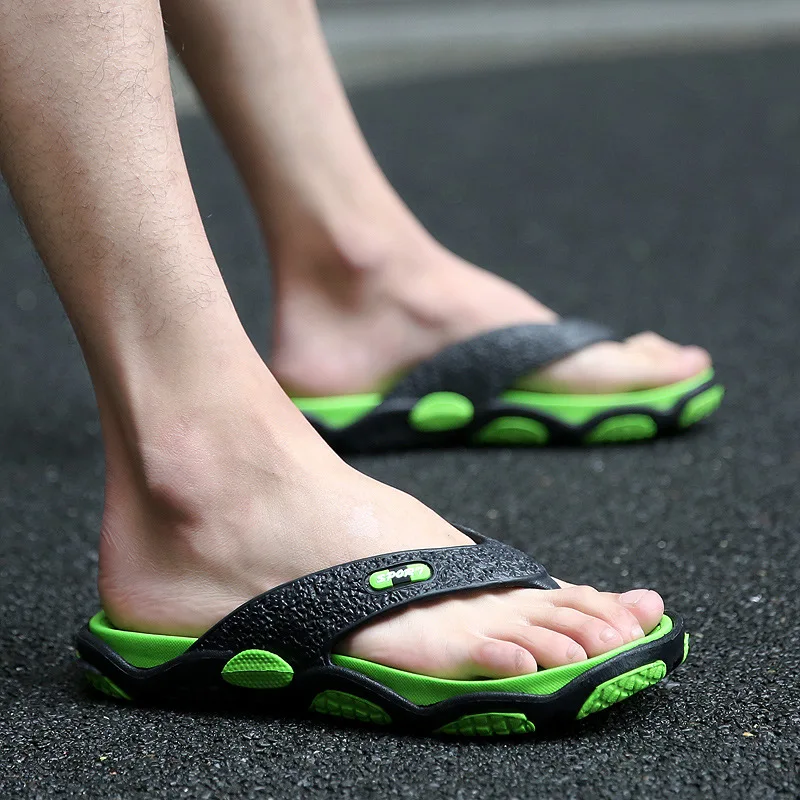 

Mens Flip Flops Summer Men's New Style Rubber Soft Shoes Outdoor Beach Men's Slippers Massage Men Water Footwear