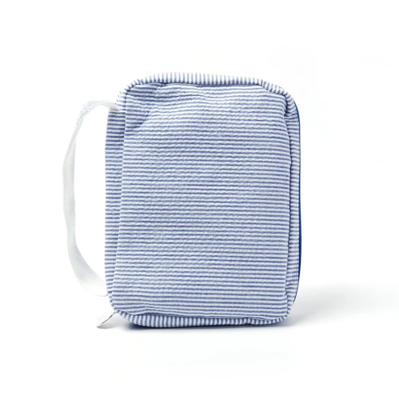 

Wholesale Domil Seersucker Bible Cover Book Bags Zipper Closure with Handle in 5 Colors DOM103145