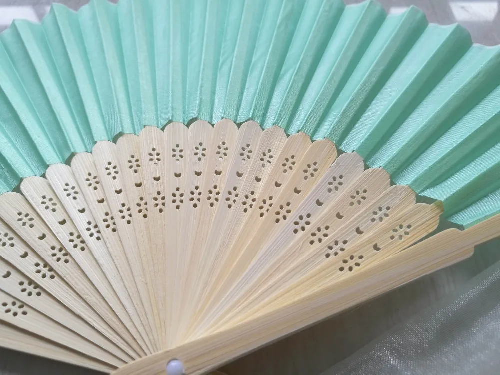fan12
