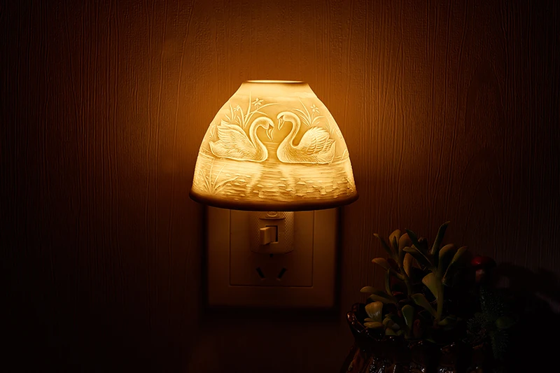 Conduziu a Luz da Noite em Casa Interior da ue Nordic Simples Cerâmica Branca - Eua Plug Iluminação Bebê Sono Leve Romântico Presente Fragrância Lâmpada no 28 Cheap Luzes noturnas