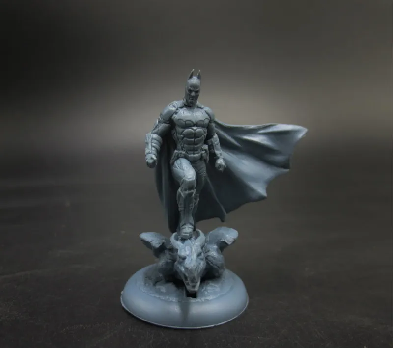 Goede 1 24 Schaal Resin Figuur Model Kit Batman Dark Knight Miniatuur Statische Modellering Montage DIY Speelgoed Hobby Gereedschap