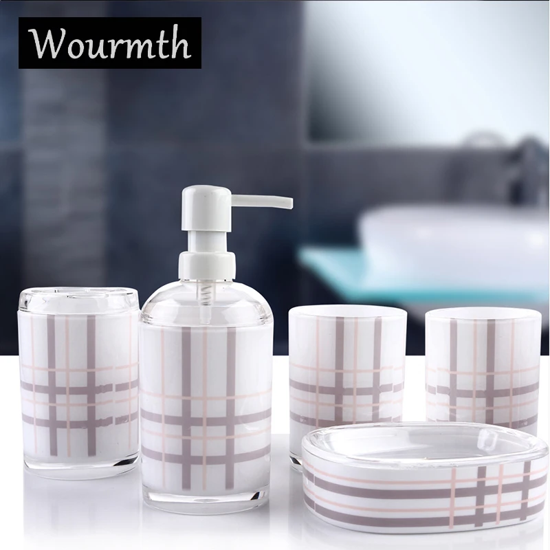 

Wourmth 2017New 5pcs/set Resin Creative Shell Bathroom Sets Bath Accessories Wash Gargle Suit Bathroom products