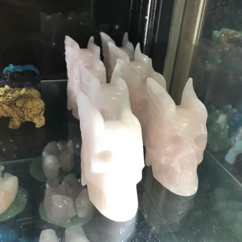 1pcs A collection of natural powder crystal skulls decorated with winged skulls 1pcs A collection of natural powder crystal skulls decorated with winged skulls