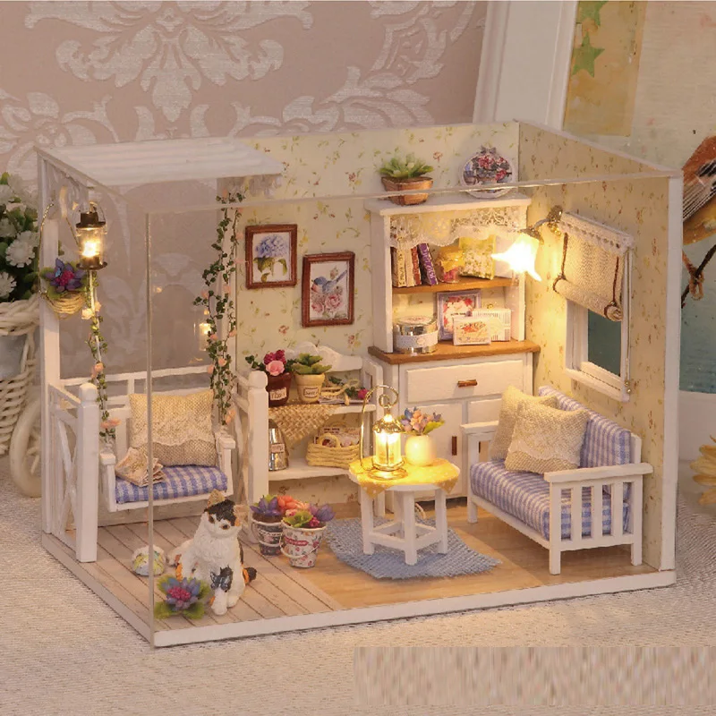 childrens dollhouse