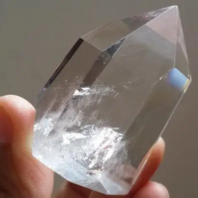 

NATURAL QUARTZ CRYSTAL WAND POINT HEALINg