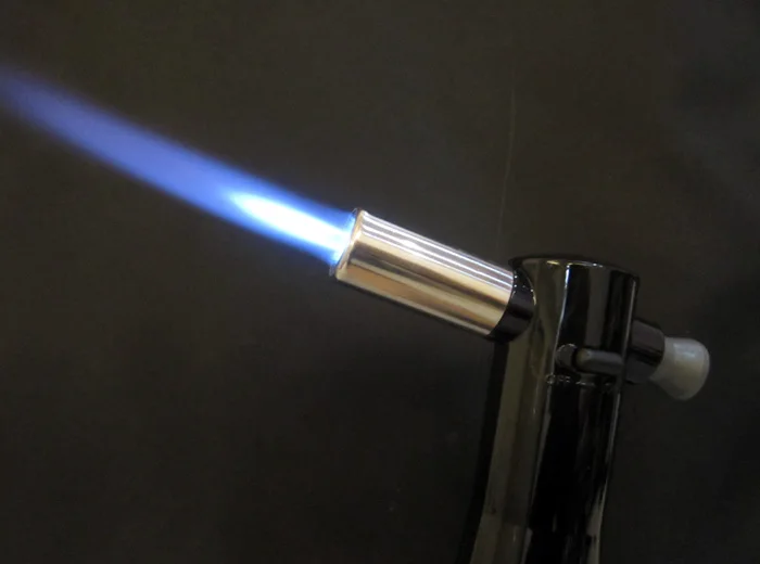 Black high temperature spray tool electronic lighters butane gas flame