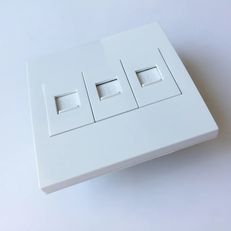86 Style 3 x RJ45 Socket pic 10