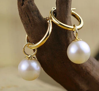 

ry00881 Beautiful a pair 10-11mm south sea white round pearl earrings14k
