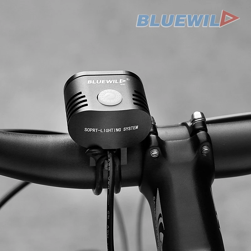 Perfect BLUEWILD Bicycle Light 2x CREE XML T6 Lamp Bike Light 10400mAh Waterproof Battery Pack Power Bank USB Charge for Phone Speaker 4