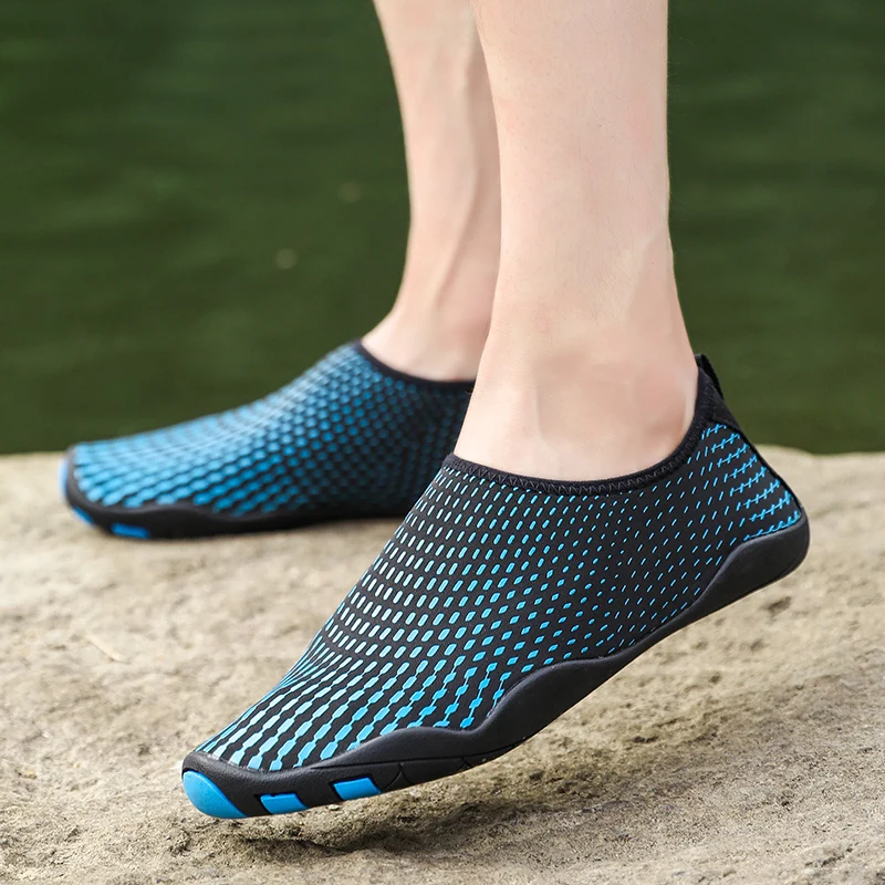Swimming Water Shoes Men Women Upstream Aqua Shoes Breathable Diving Socks Sea Surfing Slippers Big Size 46 Lightweight Sneakers