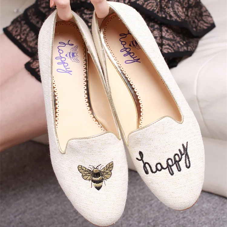 2015 new bee embroidered loafers women flats in Europe and America