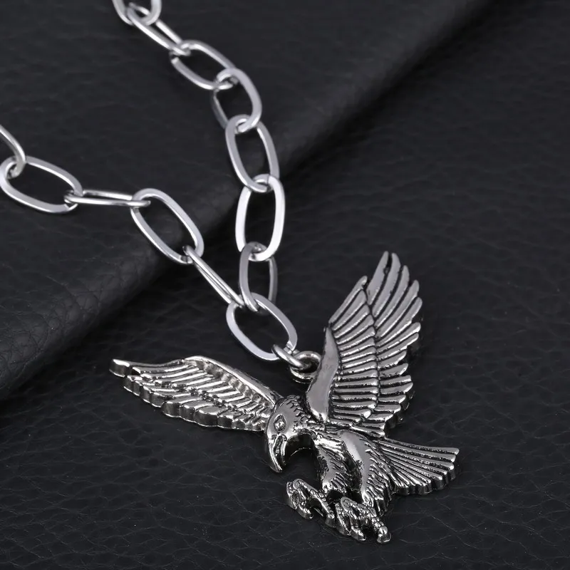 Luxury Pendant Necklace For Men Flying Eagle Design Pendant Chain+Rope