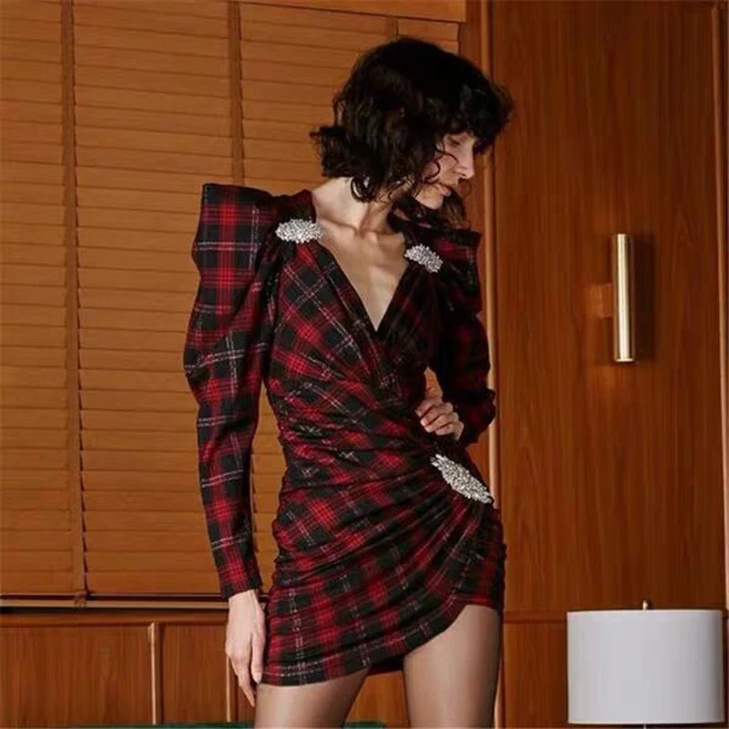 

New Arrival Fashion Wine Red Plaid Women Dress High Quality Long Sleeve V Neck Beading Sexy Mini Spring Casual Dresses Wholesale