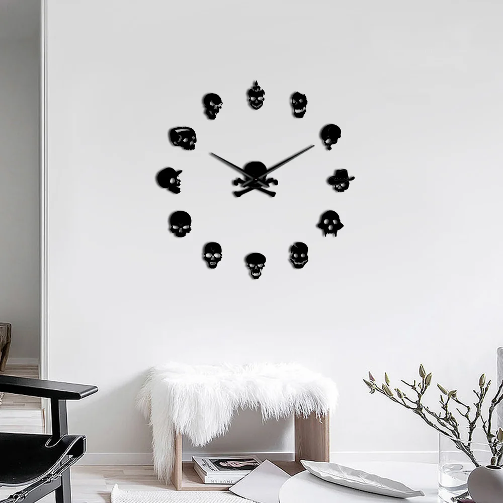 

Retro Different Emoji Skull Heads 3D DIY Mute Wall Clock Halloween Party Home Decor Skeleton Acrylic Mirrors Surface Clock Watch