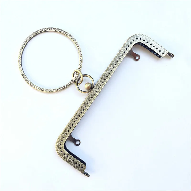 

DIY Metal Frame Flower Pattern Handle Bronze Gold Silver Tone Delicate Rectangle Women Bag Crystal Luggage&Bag Accessories 20CM