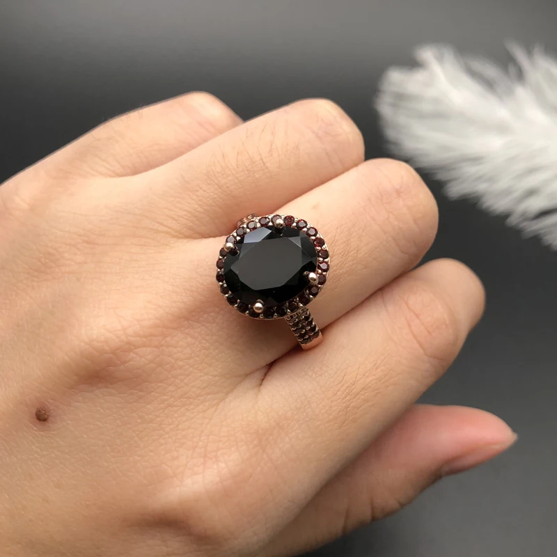 60e37c3d6efd9bb2c47031dd68f028b