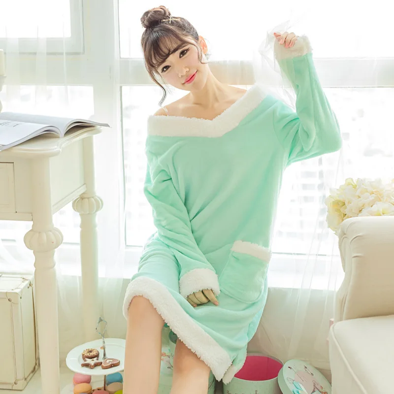

New Fashion Female Thicken Flannel Warm Women Sleepwear Sweet Night Dress Womens Homewear Long Sleeve Females Lovely Nightdress