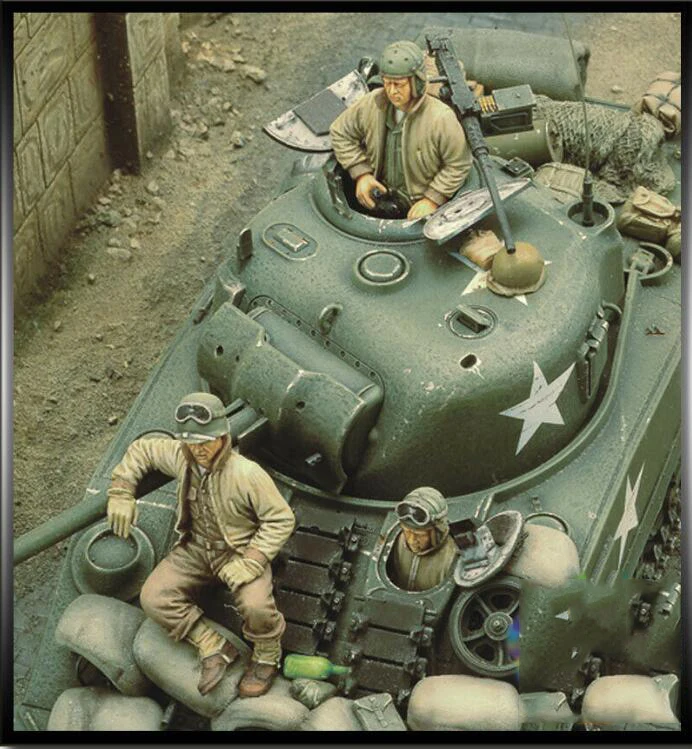 

1/35 Scale Unpainted Resin Figure US Sherman crew 3 figures collection figure