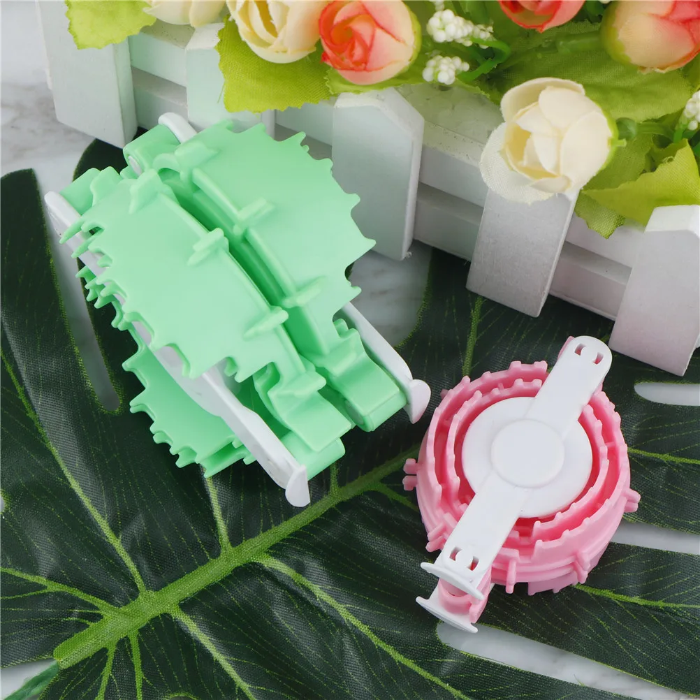 DIY Knitting Spool Loom Sewing Tools Heart Shape Pompon Set Plastic Pom