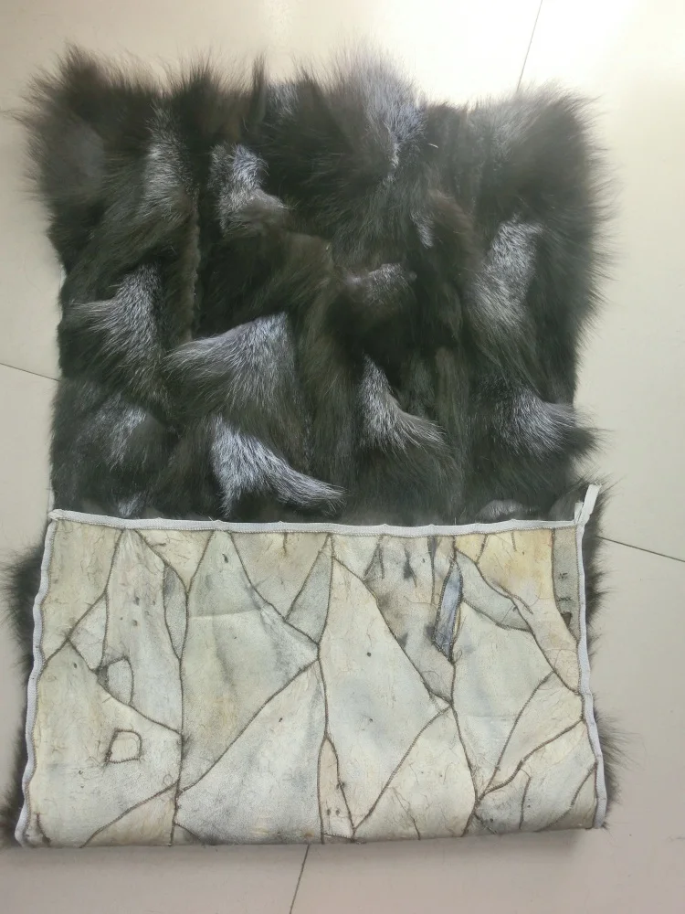 

China Hot Sale Splicing Blue Fox Fur Plate / Fox Fur Skin Plate / Silver Fox Fur Plate