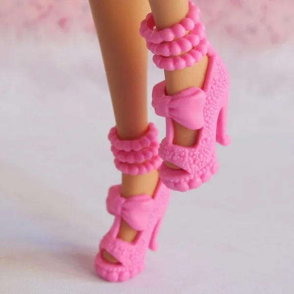 10 пар Красочные разнообразные туфли для куклы Барби с различными стилями модная обувь ручной работы