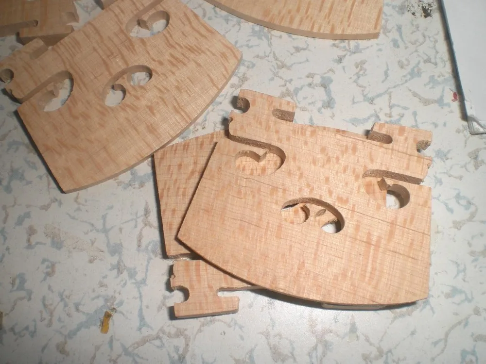 

50 PCs Quality Violin Bridge 4/4 Maple Bridge