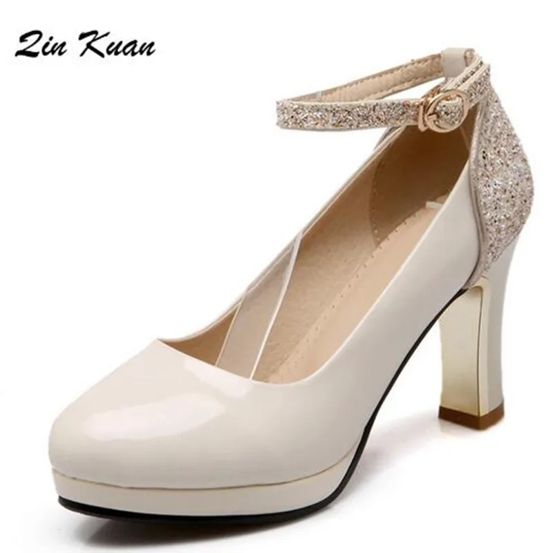 round toe high heel shoes
