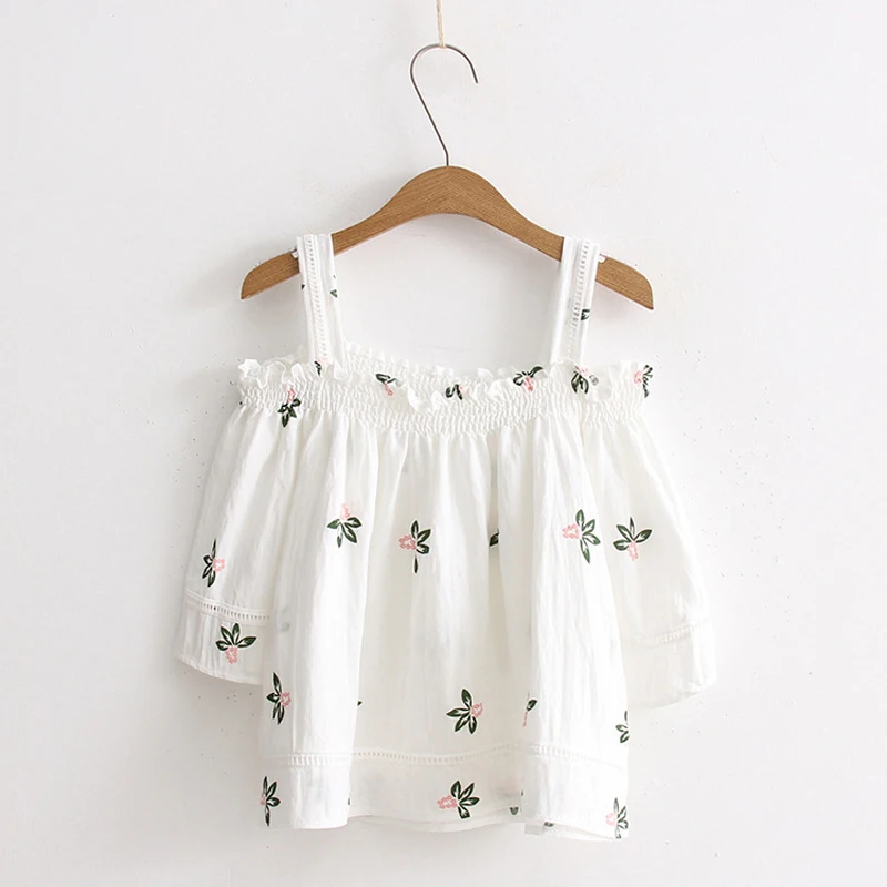 

PERHAPS U cold shoulder flower plant white slash neck sweet three quarter ruffles blouse shirt women female B0020