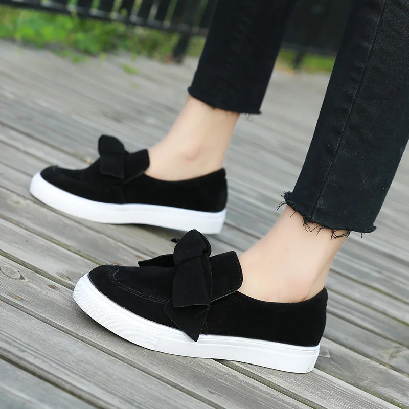 

2019 canvas shoes female summer new bow flat bottom one pedal lazy shoe large size 42 43 soft bottom leisure women sneakers