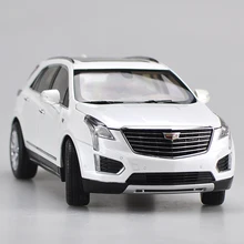 1:18 оригинальная модель автомобиля из сплава Cadillac XT5, игрушечный легкоплавкий металл, Коллекционная модель, подарочная коробка в твердом переплете