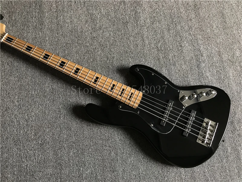 

Black 5-string Electric Bass Guitar with Black Pickguard,Maple Fingerboard,Chrome Hardwares,Offer Customized