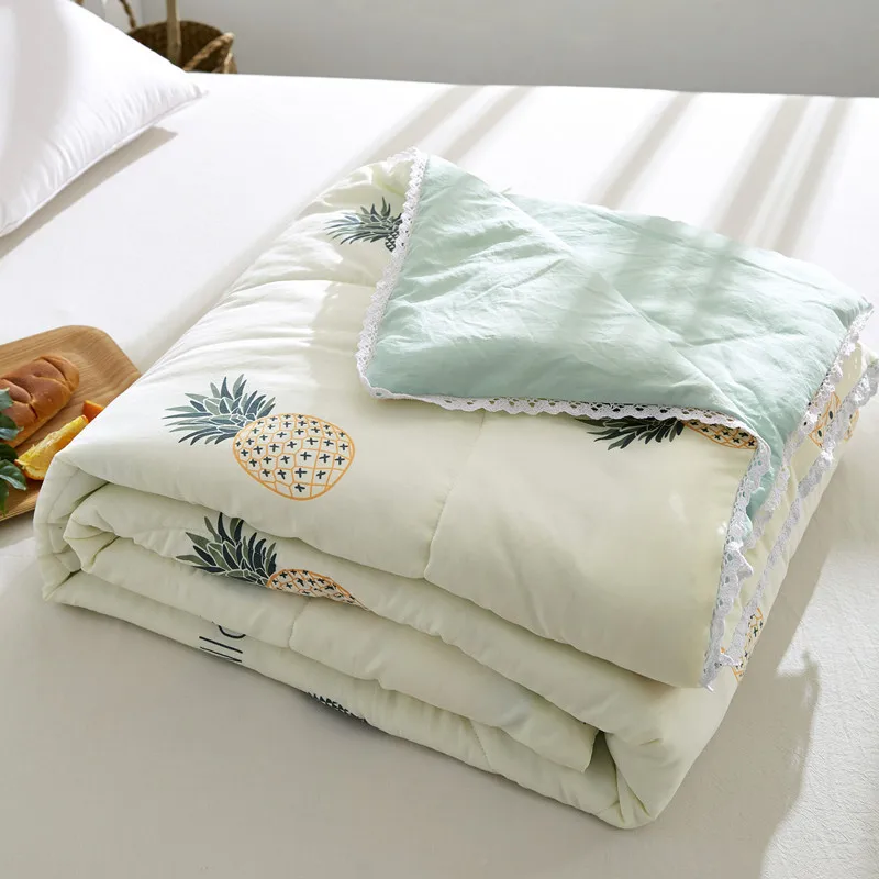 

1PC Fruit Comfortble Solid Color Summer Quilt 150*200/180*200/200*230 cmPolyester Fiber Cotton Stylish Modern Warm Soft Quilt